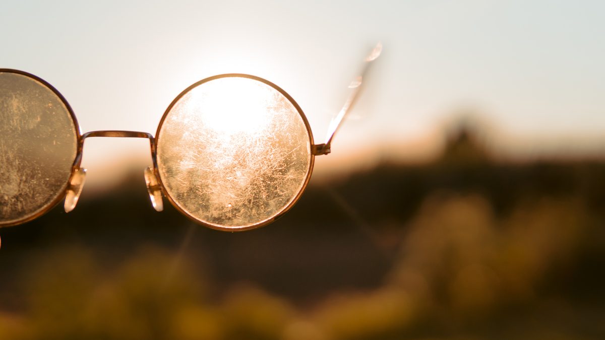 gafas cristal contraluz optica New Lens Technology
